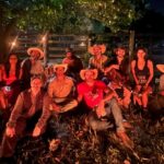 Bella Campos Instagram - Que felicidade ver um trabalho tão incrível ganhando o mundo. Uma delícia relembrar esse clima, que presentão do universo poder dizer que esse foi meu primeiro trabalho na TV, nossa novela, Pantanal, foi indicada ao Emmy Internacional Awards na categira de "Melhor Novela". Muito orgulho de tudo que a gente construiu, quero parabenizar e agradecer toda a equipe, que com muito amor e garra fez dessa novela uma produção tão grandiosa, muita risada, parceria e uma mordida de jacaré pra contar história. Hahaha Separei a minha primeira e última cena pra relembrar essa vibe, que saudade!!! 🤍