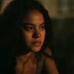 Bella Campos Instagram - Que felicidade ver um trabalho tão incrível ganhando o mundo. Uma delícia relembrar esse clima, que presentão do universo poder dizer que esse foi meu primeiro trabalho na TV, nossa novela, Pantanal, foi indicada ao Emmy Internacional Awards na categira de "Melhor Novela". Muito orgulho de tudo que a gente construiu, quero parabenizar e agradecer toda a equipe, que com muito amor e garra fez dessa novela uma produção tão grandiosa, muita risada, parceria e uma mordida de jacaré pra contar história. Hahaha Separei a minha primeira e última cena pra relembrar essa vibe, que saudade!!! 🤍