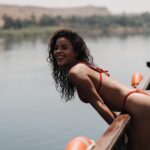 Bella Campos Instagram - O sol na pele é surreal, baby. 🤎 Egipto, Rio Nilo