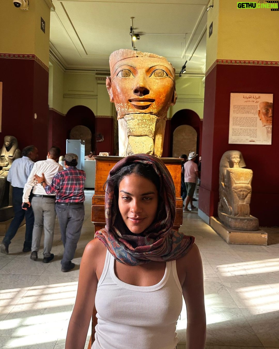 Bella Campos Instagram - Last hours 🤍 Egypt
