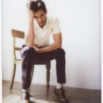 Ben Barnes Instagram - New article and photos in @1883magazine 📝 @sydneybolen 📸 @mallorymturner 👕 @sky_is_dlimit 💇🏻 @mmmyyaaaa Production @kelseyjbarnes