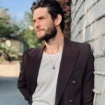 Ben Barnes Instagram - Leaning, looking, loving… in @amiparis #amiportraits #ad