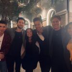 Ben Barnes Instagram - We have wrapped Season 2 of #shadowandbone and whilst most of my pictures are in costume… here are some #memories I am allowed to share from #Budapest with these precious humans! Many more to come… 🖤 1. Group love 🥰 2. OG 6️⃣ 3. The boy wonder does my hair 🦸🏻 4. Zoë Wanamaker = legend 5. ☀️💛 6. Daisy Head (probably making a pun) 💜 7. Kit and I swap roles 🔫 8. 🐶❤️ 9. 🕺🏻🕺🏼 Beyond the Fold