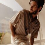 Ben Barnes Instagram - My irresistibly talented, thoughtful and beautiful friend @mingey interviewed me for @grumpymagazine EDITOR-IN-CHIEF & PRODUCER: @jazzieperrier PHOTOGRAPHY: @samspencework VIDEOGRAPHY: @_kotoko STYLING: @carlee_wallace at @artdeptagencyla MAKEUP: @elaynabachman HAIR: @nellichristine STYLIST ASSISTANT: @boydsloan #amandaseyfried 🤍 Grumpyville