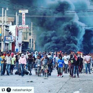 Ben Stiller Instagram - It’s a dangerous time right now and many poorer people in #Haiti are without access to food and potable water due to the political unrest. All  donations to @artistsforpeace go 100%  to relief for these people. If you can help it makes a difference. This organization is about direct action, not through agencies. Thanks. 
Repost @natashankpr 
We’ve been watching news reports for a fast-changing and dangerous humanitarian crisis in Haiti. It hit especially close to home this morning when I learned that one of our graduate students from the Academy was shot and killed in the unrest. We are heartbroken. Our friend on the ground @StarrySprenkle reported on Feb 13th: “Day 8 of widespread unrest, and my day 5 of house arrest. The country is “locked down” meaning no circulation or normal business in most major metropolitan areas. This disrupts the entire supply network, and Haiti is dependent on imports. The population is worried about food and potable water reserves, not to mention fuel, which is simply not available. I am thankful to be outside of the city and we are transitioning to the essential, simple life, as our electric, fuel, and propane stores dwindle… However, I am distraught for my friends, peers, and colleagues in the city who are exposed to the danger and suffering directly, who have little or no essential reserves, who are hearing the gunshots and breathing the smoke. And I am wary for the possibility that the unrest may eventually reach every corner of the country. When will it end?...” The situation is worsening. All schools are closed which means hundreds and thousands of children are not getting an education. Haiti urgently needs our help. @ArtistsForPeace is accepting donations and EVERY DOLLAR donated will go directly to help with basic humanitarian supplies. See our stories to urgently donate what you can and to learn more about the situation
.
.
. .
.
#Haiti #PortAuPrince #HumanitarianRelief #donatenow #donationsneeded #Haitian #artistsforpeace #Peace #justice #love #philanthropy #haitianpeople #humanitariancrisis