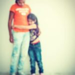 Ben Stiller Instagram - This awesome photo is by my friend @michaelmuller7, from our recent trip with @refugees to Guatemala. Out of focus because we can’t show you their faces. These kids and parents fear retribution from gangs who perpetrate violence and extortion and sexual trafficking in many parts of Central America. These kids need a voice and understanding and most of all compassion. They flee for their lives and looking for safety. #withrefugees