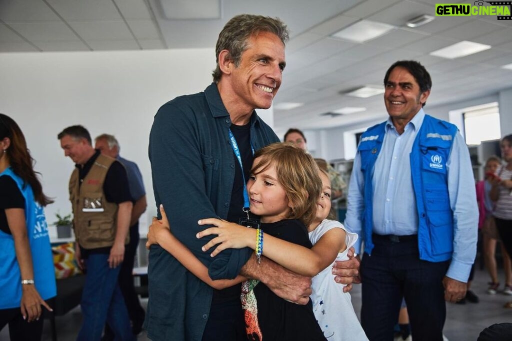 Ben Stiller Instagram - Near the Medyka border in Poland I had a chance to meet some families who fled the war in Ukraine, leaving loved ones behind with no idea when they will be able to return home- or have homes to return to. I’m also always so impressed by @refugees and how committed they are to supporting people on their journeys. Photo: Andrew McConnell