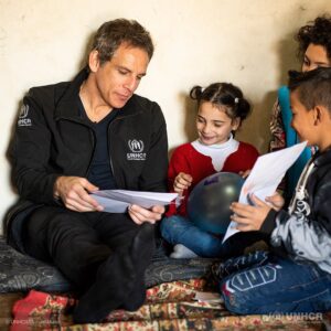 Ben Stiller Instagram - In 2019, I met with Syrian refugee families in Lebanon who were bracing for the freezing winter weather. They needed mattresses, thermal blankets and winter clothes to survive. Today on #GivingTuesday, I’m thinking of these families and what I can do to help. 
.
Please support @usaforunhcr in providing 3,200 winter survival kits to displaced families. These kits will offer lifesaving warmth, comfort and hope for families who have been forced to leave everything behind. And, when you give today, your gift will be matched $1-for-$1. So please use the link in my bio to make a compassionate gift today.