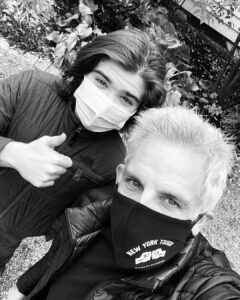 Ben Stiller Instagram - Challenge heard, @nygovcuomo... I #MaskUp for my son and we mask up together because science is a super power and can help save hundreds of thousands of lives. In the name of all things super heroic, I challenge @markruffalo, @ChrisEvans, @KumailN, @ZoeSaldana and @TaikaWaititi to #MaskUp and challenge 5 more to #MaskUp. #VOTE