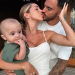 Benjamin Samat Instagram - Samat Family 🤍🫶 Maldives