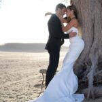 Benjamin Samat Instagram - 1 an de Mariage ❤️ 3/02/2022💍 Et dire que la veille on apprenait que nous attendions notre premier enfant 🥹👶🏻 Aujourd’hui toujours autant d’amour et même plus encore et pour toujours ❤️ Dubai, United Arab Emirates