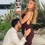 Benjamin Samat Instagram - BABY SAMAT is Coming ❤️🤰🏼 Nous sommes heureux de vous annoncer que nous serons bientot 3 🥺👶🏻 Nos Rêves se realisent un peu plus chaque jour… Je T’aime plus que tout et j’ai tellement hâte qu’on devienne futur Papa & Maman 🥰 #babyiscoming #pregnant #14sa
