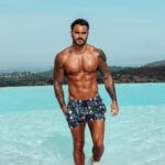 Benjamin Samat Instagram - I’m back 😎