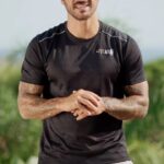 Benjamin Samat Instagram - En ce début de semaine, nous avons l’honneur de vous partager la 1ère partie de l’interview exclusive de @benji_samat, co-fondateur de Fitaya et guest dans l’application. 💪🏼 Son parcours lui permet aujourd’hui de vous faire part de ses conseils les plus précieux pour tous ceux souhaitant commencer/continuer leur aventure fitness. Retrouve Benji dans de nombreux programmes tels que le programme Tabata Express lancé début octobre dernier 🔥 (Inscription via le site internet fitaya.fr uniquement) #fitaya #benjisamat #sportadomicile #interview #coaching #application #sport #training #coachsportif #programmenutritionnel #coachingenligne