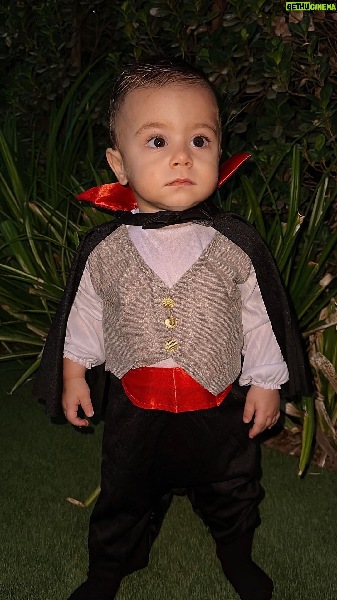 Benjamin Samat Instagram - Happy Halloween 2023 🎃