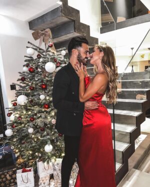 Benjamin Samat Instagram - Joyeux Noël à tout le monde🎅🏼 Je vous envoie énormément d’amour pour ces fêtes de fin d’année ❤️