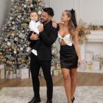 Benjamin Samat Instagram - Joyeux Noël à Tous ♥️🎅🏼✨