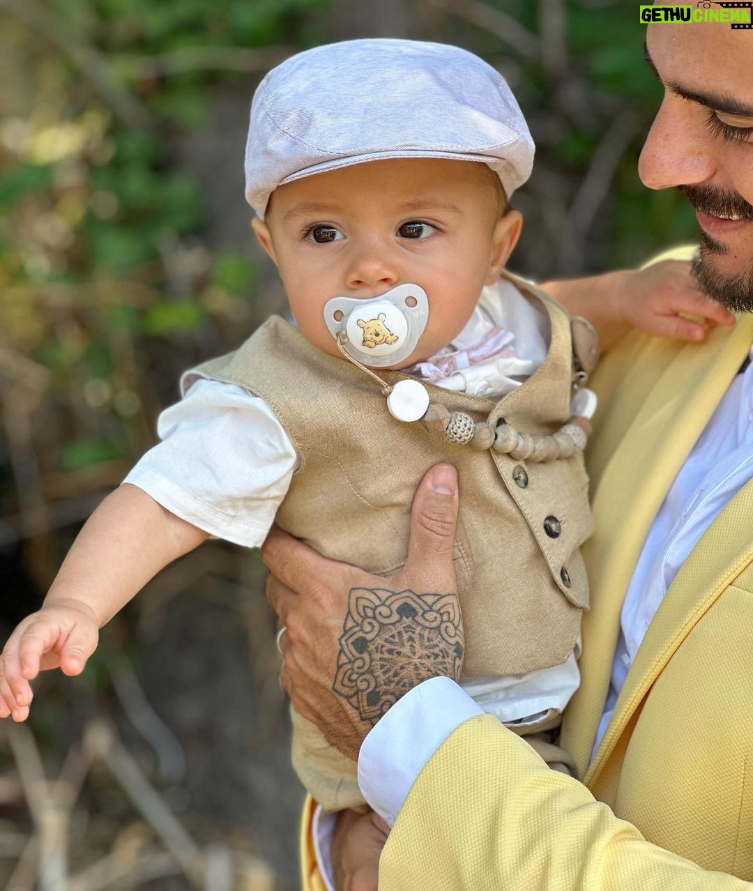 Benjamin Samat Instagram - Combien sur 10 pour sa tenue ? 🥹🫶🏼 Marseille, France