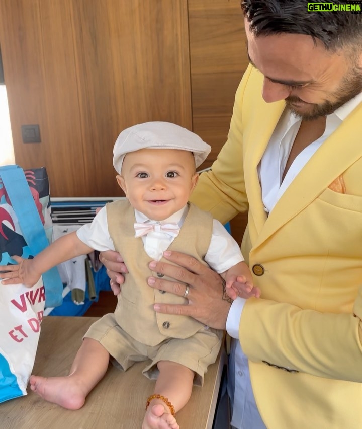 Benjamin Samat Instagram - Combien sur 10 pour sa tenue ? 🥹🫶🏼 Marseille, France