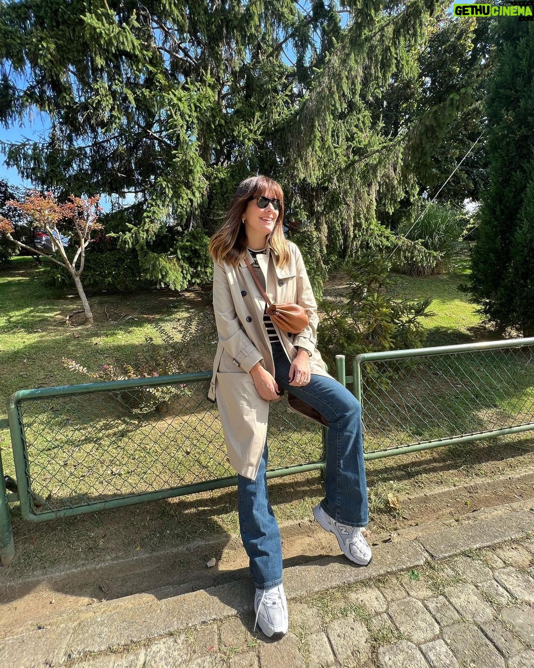 Bergüzar Korel Instagram - Oops I did it again😎