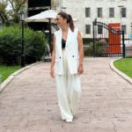 Bergüzar Korel Instagram – Uzun zaman sonra canım markam @hepsiburada ile tüm sevdiklerimle bir aradayım🤍

#işbirliği