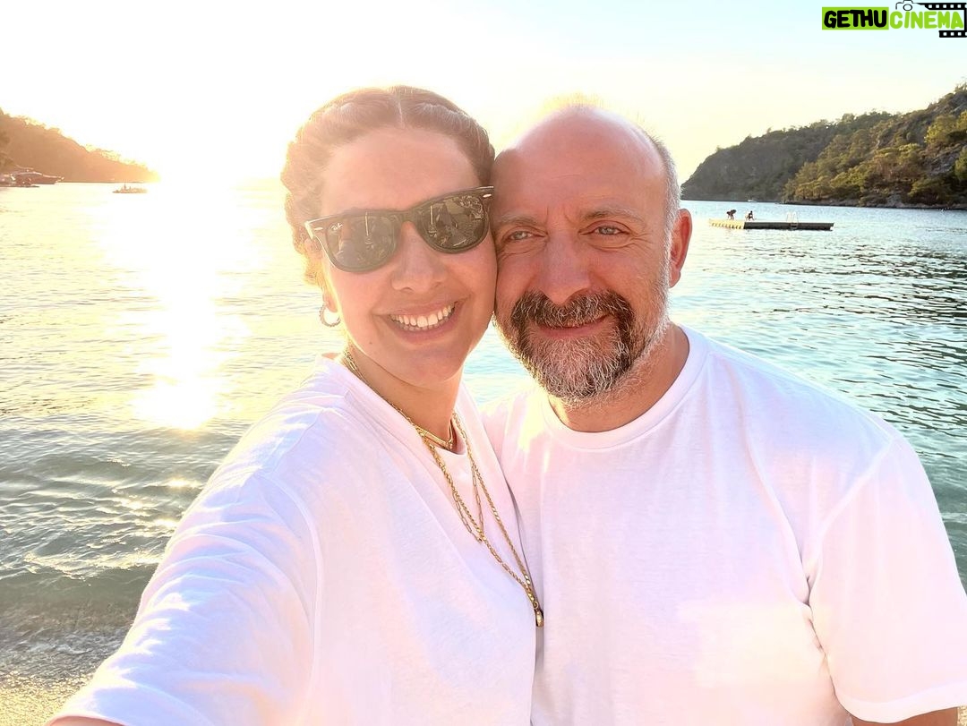 Bergüzar Korel - 240.2K Likes - Our routine 🌅
#nofilter