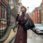 Bergüzar Korel Instagram - Londra’dan bir @rutkayozis geçti🤎🤍☺️