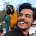 Berk Atan Instagram – Sağolsun sete ziyarete gelmiş 😀