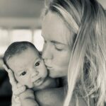 Bethany Hamilton Instagram - Black n white or color? 🖤🧡👉🏽 A few words and feeling I have about her🌸💖👼🏽✨ Full of love, obsessed, grateful, surprised, fun, has me dreamin, and just looking forward to life with our sweet Alaya!