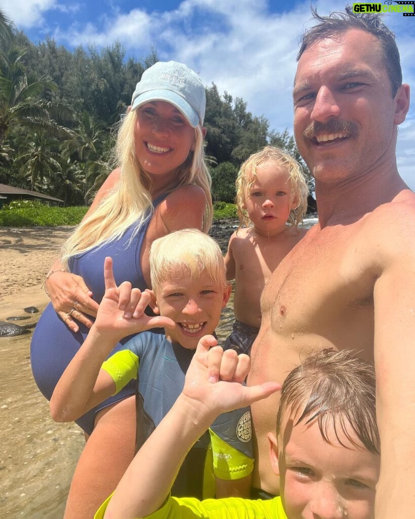 Bethany Hamilton Instagram - Celebrating Adam today on his birthday!!! We are so blessed~lucky-grateful to do life with him!!! Love you hun!!! ♥️♥️♥️