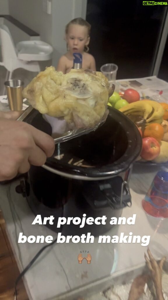 Bethany Hamilton Instagram - Homemade bone broth for the protein and collagen win!!! 🙌🏽 Our take on diet and a hint of inspiration for your health below👇🏽 We eat a more traditional diet. Bone broth, organ meats, high protein, eggs, potatoes and squashes, raw local dairy, and fruits! Plus some grain often in sourdough form. When you own the kitchen, you own your health. Truth is you gotta own the kitchen in order to direct your health. It may not be perfect and you don’t have to do fancy. Most of our meals can be created in about 20 minutes but they are not lacking in nutrients. Food is our fuel and we like to play hard! 🔥🙋🏼‍♀️🏄🏼‍♀️