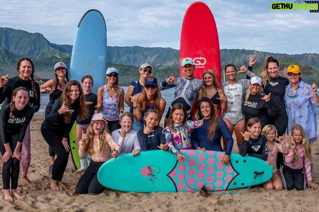 Bethany Hamilton Instagram - “Ohana has been an amazing experience connecting with God, my daughter, and other mothers. It was so worth it, relevant, such an investment in our relationship…It will blow you away and be so far beyond what you expected. You will be surprised on how God will go above and beyond.” - @ohanaexperiences mom I appreciate reading the testimonials from my ‘Ohana Mother Daughter Experience! The time together in this 90-day program is such a beautiful gift of bonding, mentorship, discipleship, and memories that will last a lifetime for moms and their teenage daughter. We’ve got a couple of spaces left in our January 2023 ‘Ohana Mother-Daughter program and I’d love for you both to join me. ‘Ohana is 11 live online weekly mentoring sessions with me for the two of you to grow closer together AND a three-night retreat here in Hawaii. Your time and attention is the best present you can give your daughter. I’m grateful for how much time my mom spent with me! Don’t miss your chance to go through this incredible journey with your daughter. Click the link in my bio to learn more and reserve your spot! #BHOhanaExperience #OhanaExperiences