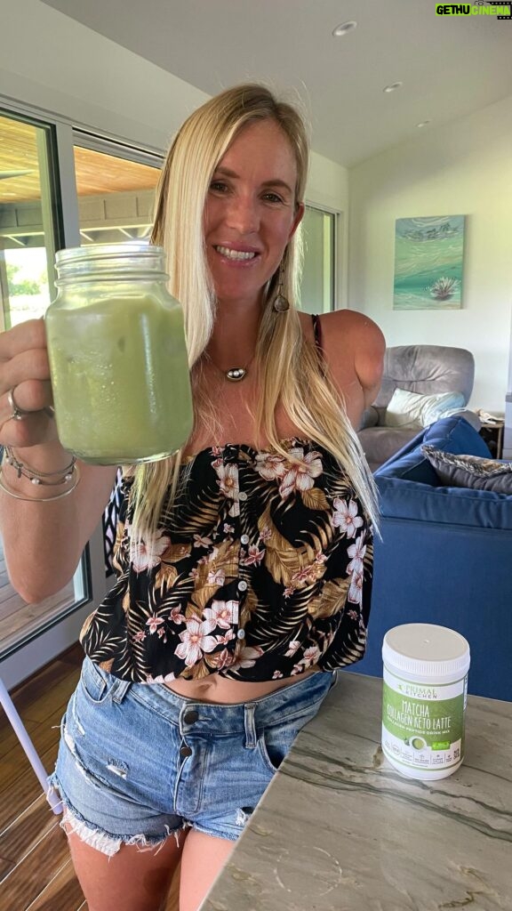 Bethany Hamilton Instagram - Cheers to the weekend! #ad Sipping on a Primal Kitchen Matcha Collagen Latte for a little afternoon pick-me-up 😋 Use my code BETHANYSFAVORITES to get 20% off your Primal Kitchen purchase of $40 or more! @primalkitchenfoods #bethanystylehealth #primalkitchen #biggerbite