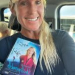 Bethany Hamilton Instagram - Stoked to hang with Daxton, & his family, who WON the trip to HAWAII through our #OneArmChallenge 💪🏽 Surfed, brought him my new book Surfing Past Fear & Unstoppable my Doc and we caught some crabs and had a family hang session! 🤙🏽😃☀️ We all can Adapt and Daxton is doing just that with a fierce determination!!! Go Daxton!!!