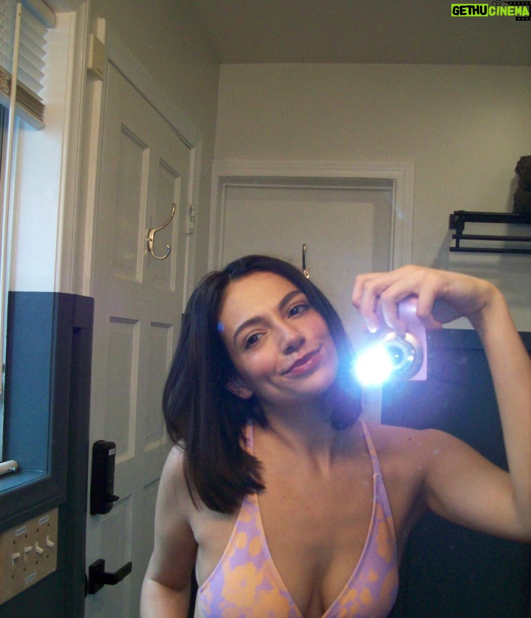 Bethany Mota Instagram - back in my digi cam era 📸