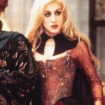 Bethany Mota Instagram - Living out my dream of being a Sanderson sister 🔮🎃🧪🧙‍♀️