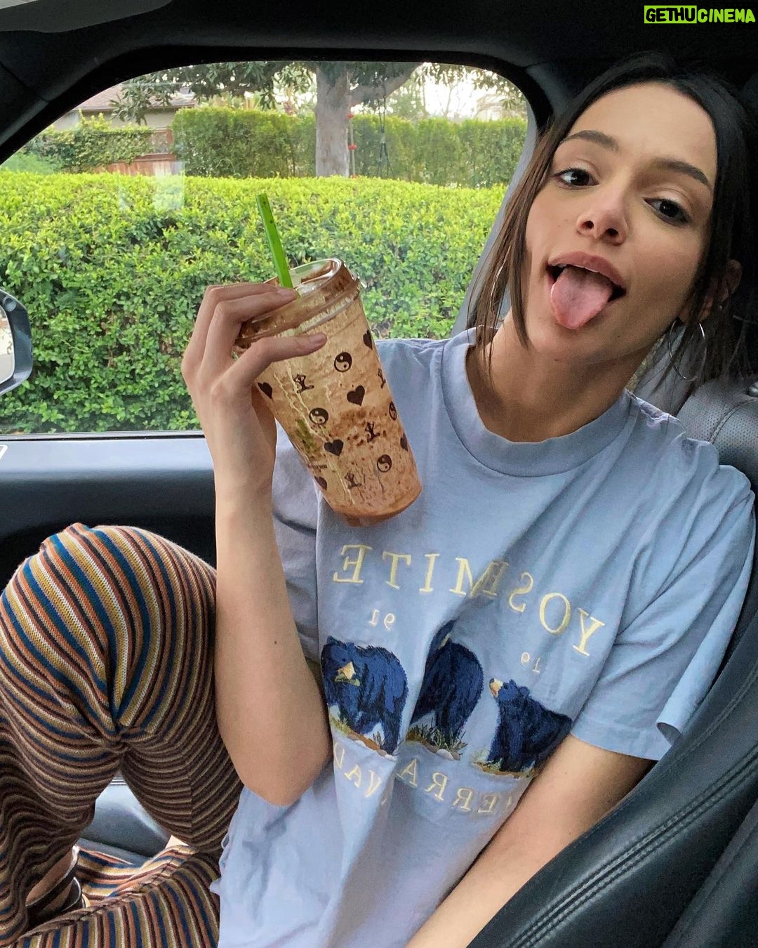 Bethany Mota Instagram - i rlly said 😏😛😁!! hope ur smiling today 💕
