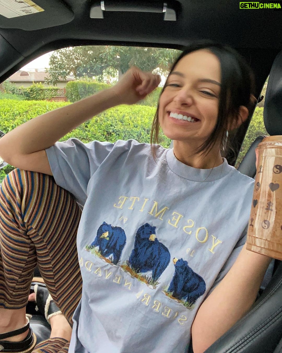 Bethany Mota Instagram - i rlly said 😏😛😁!! hope ur smiling today 💕
