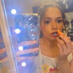 Bethany Mota Instagram - issa dump •••what’s ur fave song rn? 🎶 adding to my playlist! •••