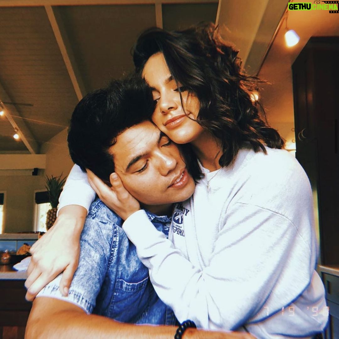Bethany Mota Instagram HAPPY BIRTHDAY BABY! dtrix I love you with