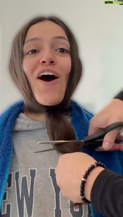 Bethany Mota Instagram - 😭✂️..i let @dtrix give me a makeover click the link in my bio to see how it went!! lolz