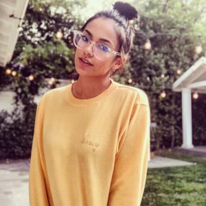 Bethany Mota Instagram - Thank u all for the birthday wishes! 🤗🎈🌈♥️ grateful to just be a part of this life because that’s pretty freaking cool ✌🏼