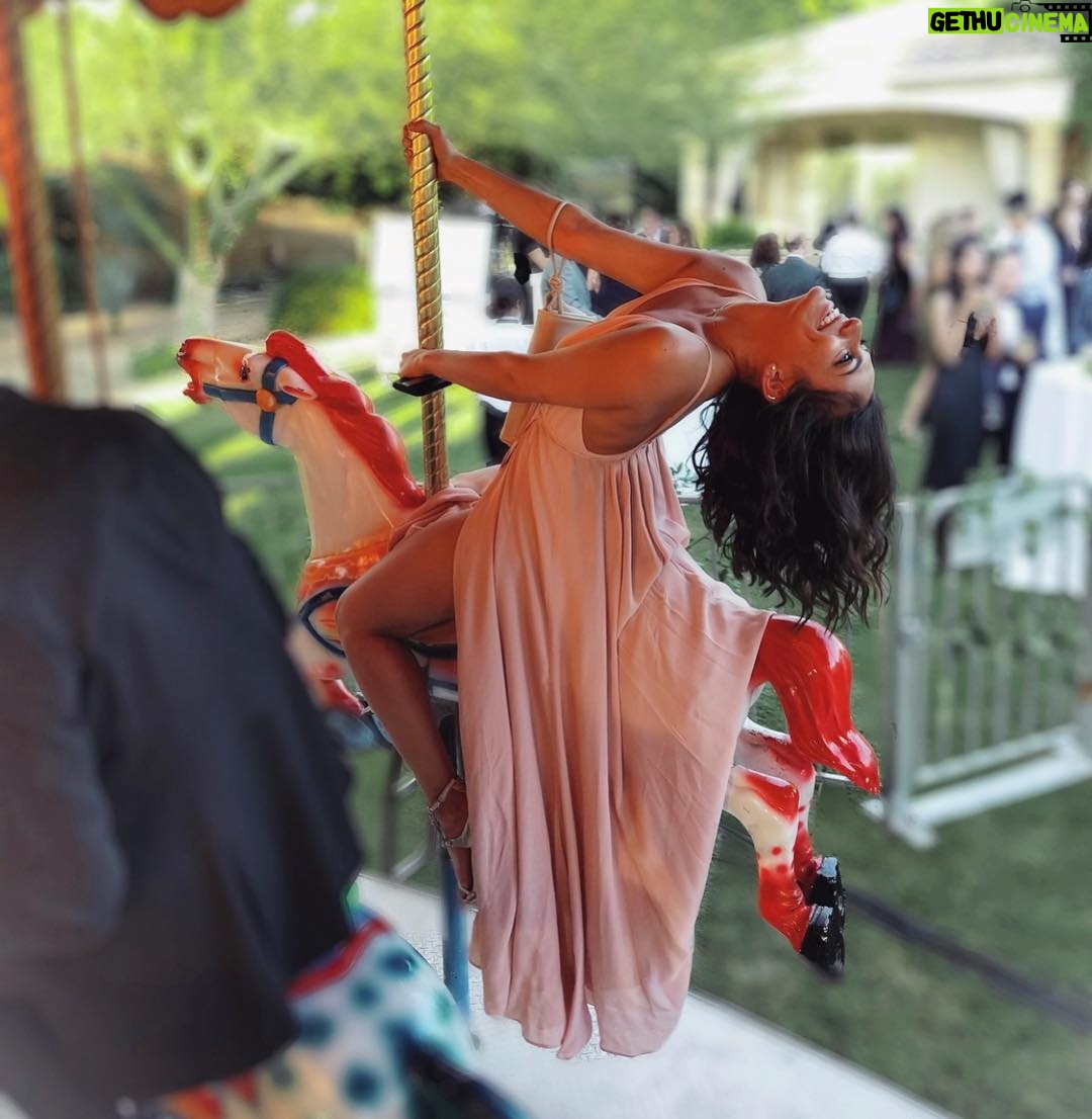 Bethany Mota - 153.5K Likes - Living my best fairytale princess life โจ๐ฐ๐๐ฆ