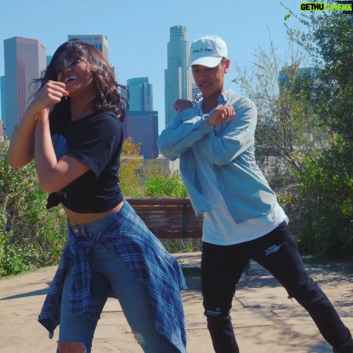 Bethany Mota - 151.5K Likes - Cause we are TIRED of that fake love ๐๐คท๐ปโโ๏ธโ๐ผ๐ถ had a blast dancing w my new friend! Leave a โญ๏ธ in the comments for more dance videos!
Choreo: @justmaiko
Song๐ถ: โMeant to Beโ Bebe Rexha ft. Florida Georgia Line
Filmed ๐ฅ: @shotbyhectortoro