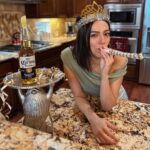 Bethany Mota Instagram - It’s almost 2023! Can’t think of a better way to kick off my partnership with @coronausa 🍻 Wishing you all a very fun and very safe NYE! #LaVidaMasFina #For21+ #ad