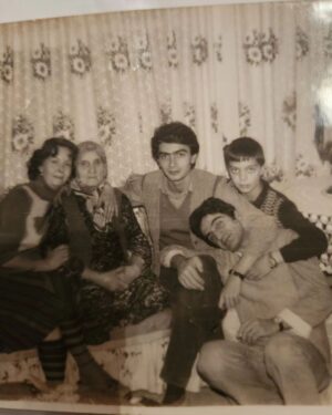 Beyazıt Öztürk Instagram - 1980:) Ankara, Yenimahallee:))