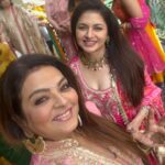 Bhagyashree Instagram - Countless Memories, Endless Laughter A lifetime of Adventures Laughing till our stomachs hurt Here’s to months that turned into years and Friends to turned into Family Forever thankful for my best friends Happy birthday gorgeous girl - stay ‘ forever young ‘ and shine bright always @bhagyashree.online