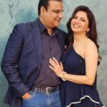 Bhagyashree Instagram – My kinda #mondayblues !

#hubbynme #blue #feelingblue #mine @himallay27