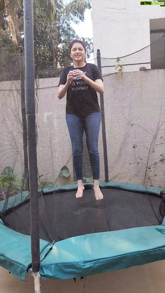 Bhagyashree Instagram - #tuesdaytipswithb Get your inner child to play ! Trampoline jumps is a great cardio workout. It is a complete leg workout along with strengthening your core muscles too. It helps improving your balance and stability too. As one ages, many people suffer from bladder incontenence.. this excercise will help keep your pelvic muscles strong to prevent that. #trampoline #jumping #pelvicmuscles #functionaltraining #workout #workoutmotivation #coreworkout #exercise #corestrength #legworkout #workoutmotivation #fitnessmotivation #bestrong #fitness #domorebemore #exercise #muscles #health #flexibility #mobility #strengthtraining