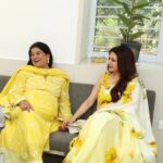 Bhagyashree Instagram - To our school we are proud to belong : Jamnabai Narsee School. The best award one can get is when you are called as a speaker to your school, it is an acknowledgement of your achievement. Not as an actor but to address the teachers and faculty for their wellness program. I went up on stage beaming like a little girl. Thank you @urvashi.thacker for having the trust and belief in me. @jamnabai.narsee.school #myschool #jamnabainarseeschool #teachers #proudtobelong #speaker #health #healthprogram